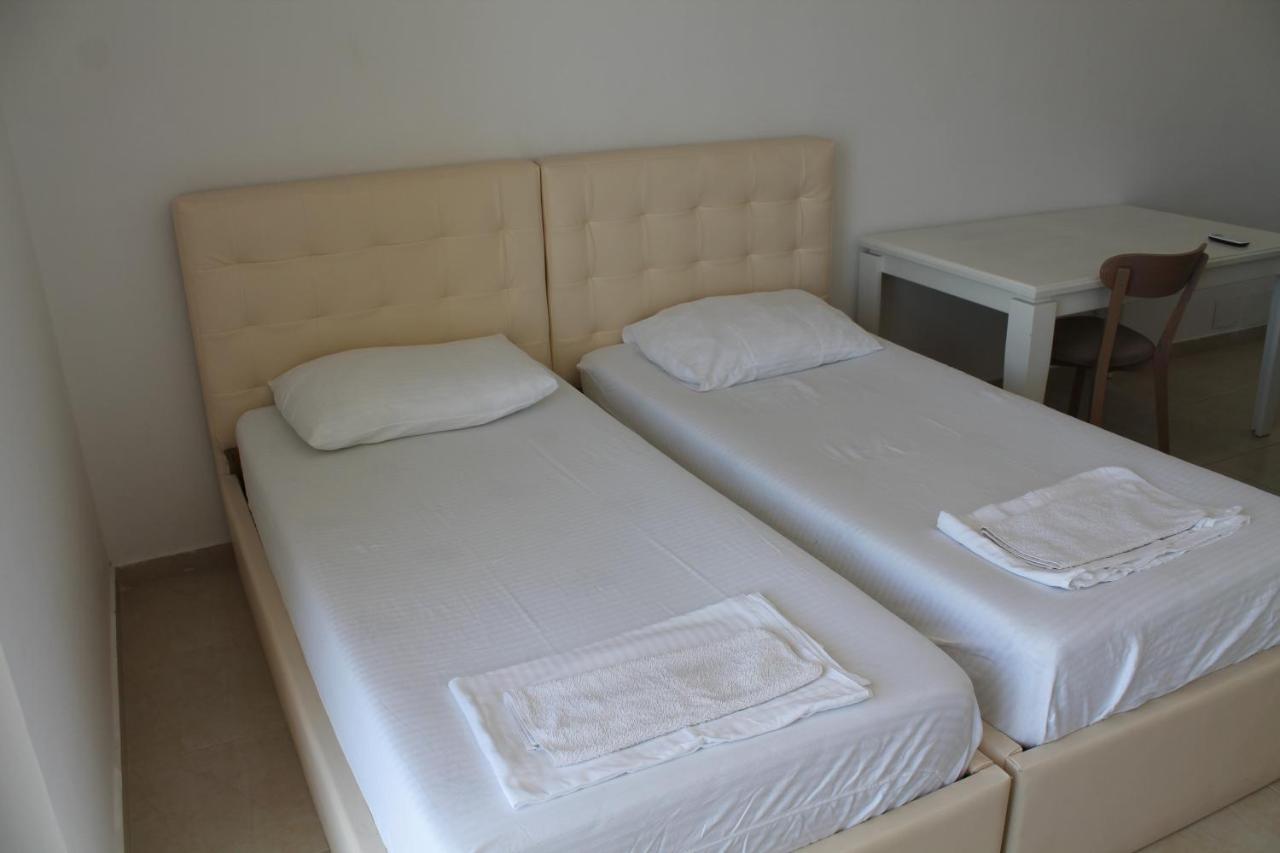 Blue Apartments & Hotel Shëngjin Zewnętrze zdjęcie