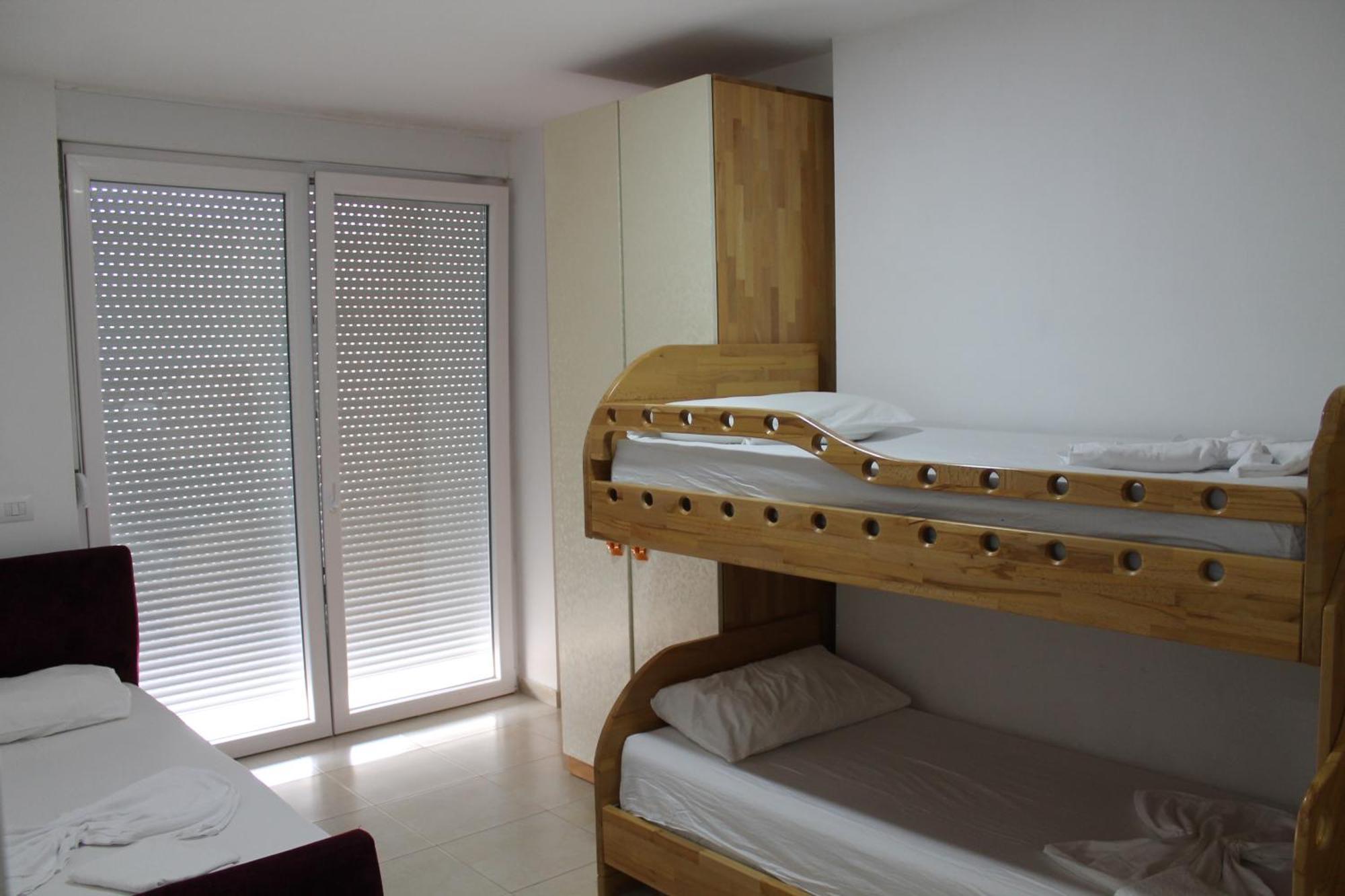 Blue Apartments & Hotel Shëngjin Zewnętrze zdjęcie